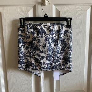 Toile lace up corset top